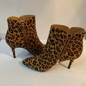 Women’s brand new size 8.5 booties